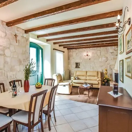 Caelum * Grabovac (Split-Dalmatia)
